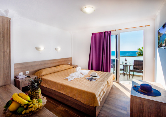 Hôtel Ilyssion Beach 4* Hôtel Ilyssion Beach 4*