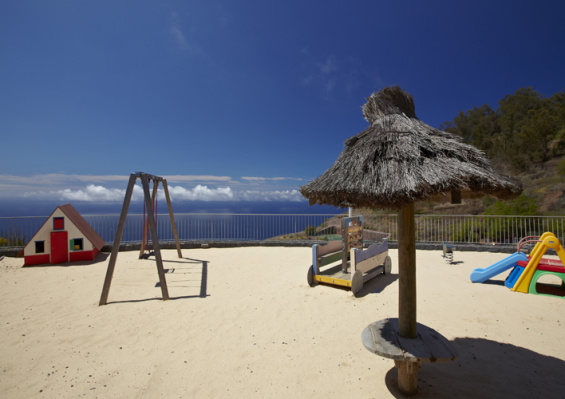 Hôtel Village Cabo Girao 4* Hôtel Village Cabo Girao 4*