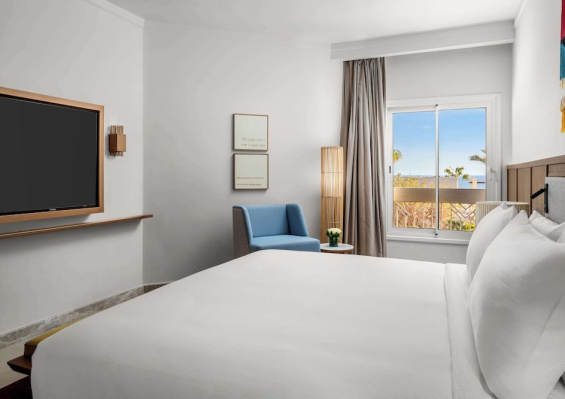 Hôtel DoubleTree by Hilton Sharm El Sheikh - Sharks Bay Resort 4* Hôtel DoubleTree by Hilton Sharm El Sheikh - Sharks Bay Resort 4* - photo 1