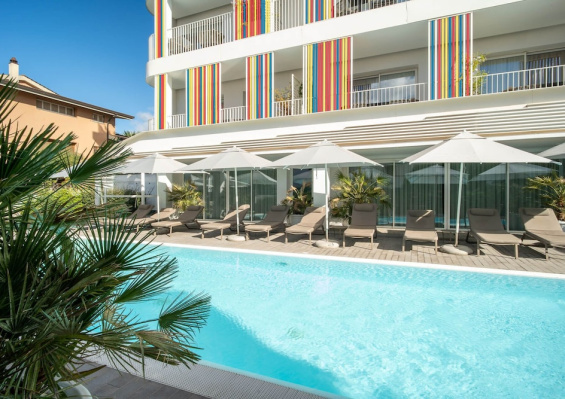 Hôtel Felix Hotel Olbia 4* Hôtel Felix Hotel Olbia 4* - photo 1