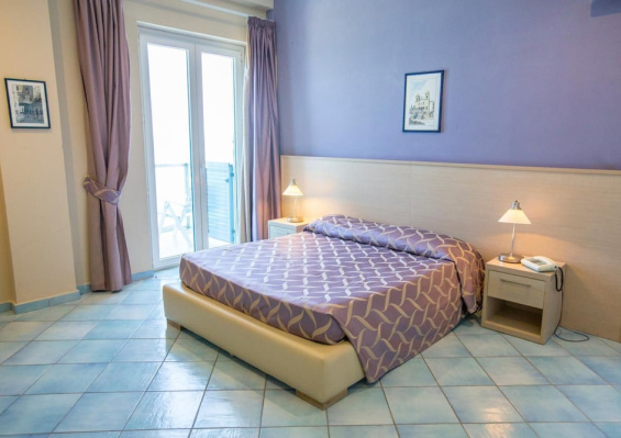 Hôtel Tourist 3* Hôtel Tourist 3*