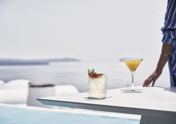 Hôtel Katikies Santorini 5* Adult Only +13 Hôtel Katikies Santorini 5* Adult Only +13