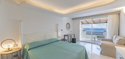 Hotel La Bisaccia 4*, Séjour Italie, Sardaigne par Ôvoyages Hotel La Bisaccia 4*, Séjour Italie, Sardaigne par Ôvoyages