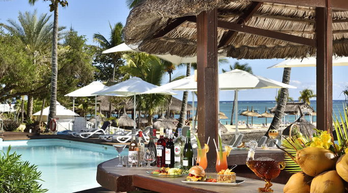 Hôtel Coral Azur Beach Resort 3*, Séjour Île Maurice par Ôvoyages Hôtel Coral Azur Beach Resort 3*, Séjour Île Maurice par Ôvoyages