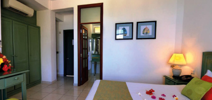 Hôtel Silver Beach Mauritius 3* (Location de voiture incluse), Séjour Île Maurice par Ôvoyages Hôtel Silver Beach Mauritius 3* (Location de voiture incluse), Séjour Île Maurice par Ôvoyages