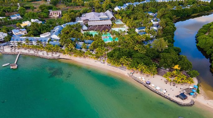 COMBINÉ 2 ILES : RÉUNION + ILE MAURICE Hôtel Le Récif Saint Gilles Les Bains + The Ravenala Attitude 12 nuits ***, Combiné Réunion par Ôvoyages COMBINÉ 2 ILES : RÉUNION + ILE MAURICE Hôtel Le Récif Saint Gilles Les Bains + The Ravenala Attitude 12 nuits ***, Combiné Réunion par Ôvoyages