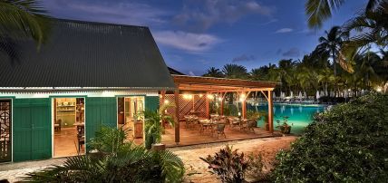 COMBINÉ 2 ILES : RÉUNION + ILE MAURICE Hôtel Le Récif Saint Gilles Les Bains + The Ravenala Attitude 12 nuits ***, Combiné Réunion par Ôvoyages COMBINÉ 2 ILES : RÉUNION + ILE MAURICE Hôtel Le Récif Saint Gilles Les Bains + The Ravenala Attitude 12 nuits ***, Combiné Réunion par Ôvoyages