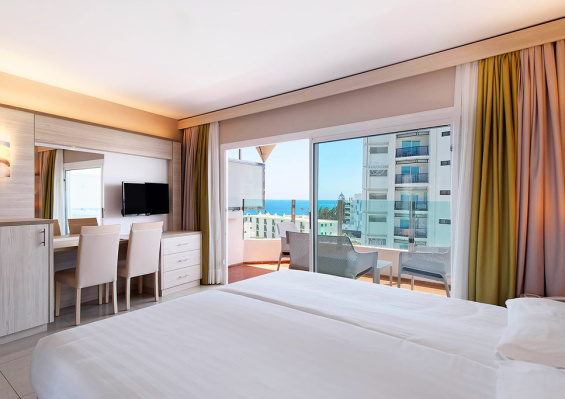 Hôtel Bull Escorial & Spa 3* Hôtel Bull Escorial & Spa 3*