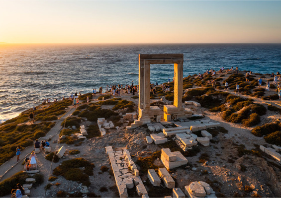 Combiné Île de Santorin, île de Naxos et Athènes Combiné Île de Santorin, île de Naxos et Athènes