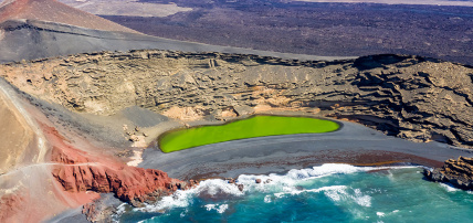 Circuit « Entre Soleil et Nature volcanique », Combiné Espagne & ses îles, Canaries, Lanzarote par Ôvoyages Circuit « Entre Soleil et Nature volcanique », Combiné Espagne & ses îles, Canaries, Lanzarote par Ôvoyages