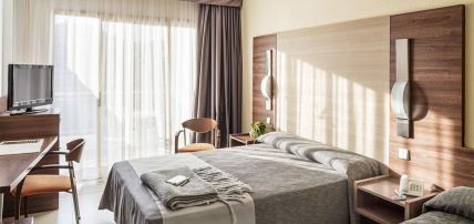 Hôtel Aqua Aquamarina & Spa 4*, Séjour Espagne & ses îles, Barcelone et sa région par Ôvoyages Hôtel Aqua Aquamarina & Spa 4*, Séjour Espagne & ses îles, Barcelone et sa région par Ôvoyages
