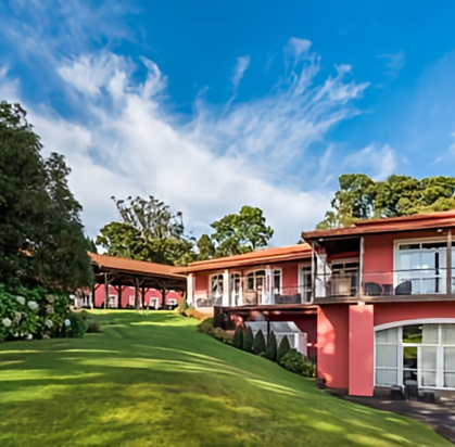 Hôtel Enotel Santo da Serra 4*, Séjour Portugal, Madère, Île de Madère par Ôvoyages Hôtel Enotel Santo da Serra 4*, Séjour Portugal, Madère, Île de Madère par Ôvoyages