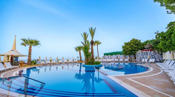 Hôtel Fantasia De Luxe 5*, Séjour Turquie, Izmir par Ôvoyages Hôtel Fantasia De Luxe 5*, Séjour Turquie, Izmir par Ôvoyages