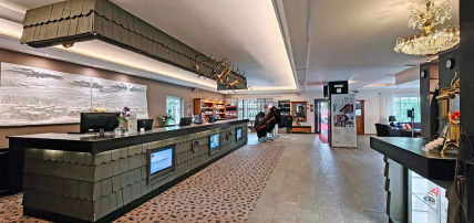 Hôtel Hullu Poro (2 activités immersives incluses), Séjour Finlande, Laponie par Ôvoyages Hôtel Hullu Poro (2 activités immersives incluses), Séjour Finlande, Laponie par Ôvoyages