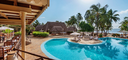 Circuit entre savane et Océan Indien : Amboseli, Tsavo et Malindi en 7 nuits, Séjour Kenya par Ôvoyages Circuit entre savane et Océan Indien : Amboseli, Tsavo et Malindi en 7 nuits, Séjour Kenya par Ôvoyages