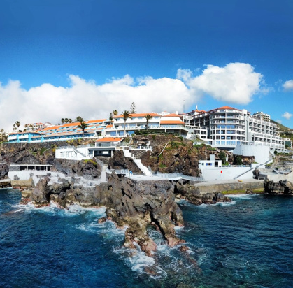 Hôtel Rocamar Lido Resorts 4*, Séjour Portugal, Madère, Île de Madère par Ôvoyages Hôtel Rocamar Lido Resorts 4*, Séjour Portugal, Madère, Île de Madère par Ôvoyages