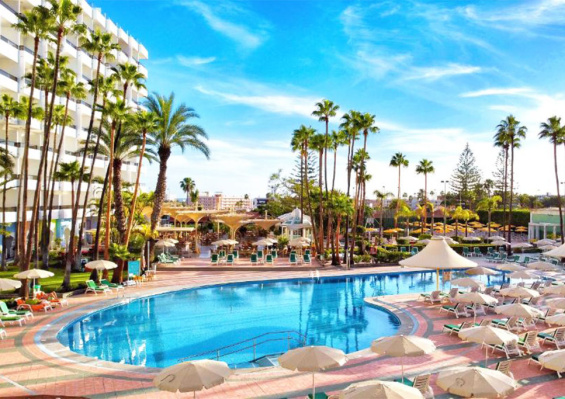 Hôtel Bull Eugenia Victoria & Spa 3* Hôtel Bull Eugenia Victoria & Spa 3*