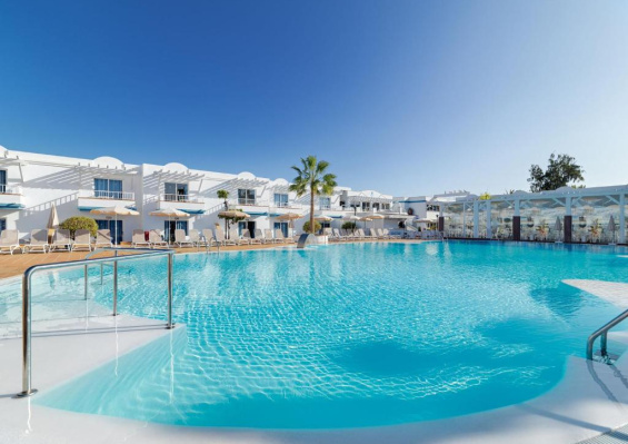 Hôtel Arena Beach 3* Hôtel Arena Beach 3*