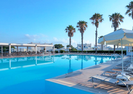 Hôtel Aeolos Beach 4* Hôtel Aeolos Beach 4*