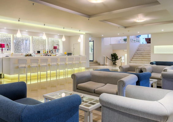 Hôtel Aeolos Beach 4* Hôtel Aeolos Beach 4*