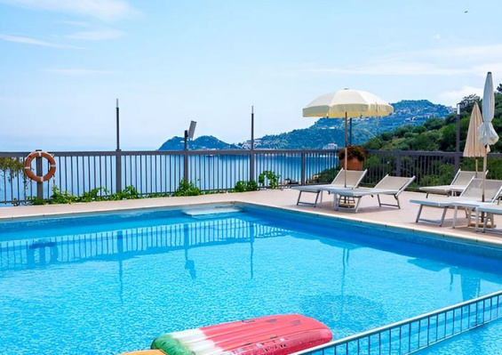 Hôtel Antares 4* Hôtel Antares 4*