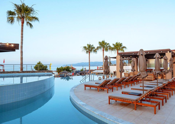Hôtel Blue Sea Beach Affiliated by Melia 5* Hôtel Blue Sea Beach Affiliated by Melia 5*