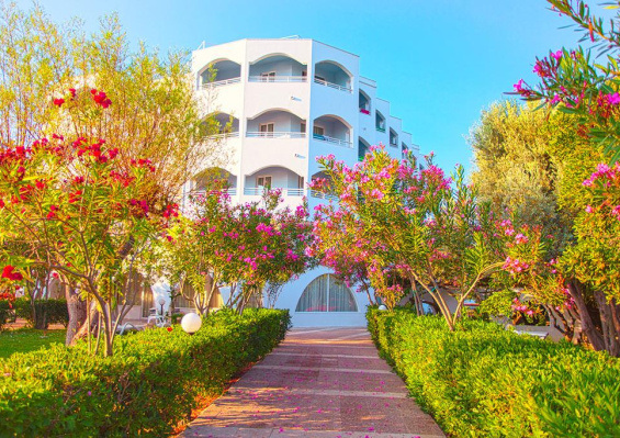 Hôtel Continental Palace 4* Hôtel Continental Palace 4*