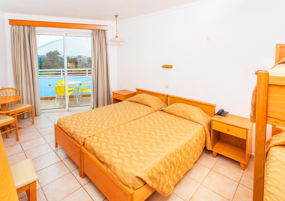 Hôtel Continental Palace 4* Hôtel Continental Palace 4*