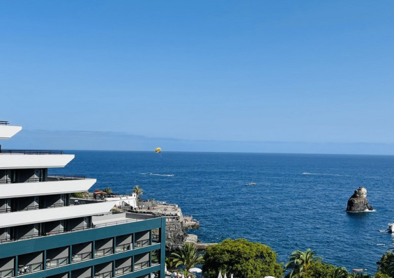 Hôtel Enotel Lido Madeira 5* Hôtel Enotel Lido Madeira 5*
