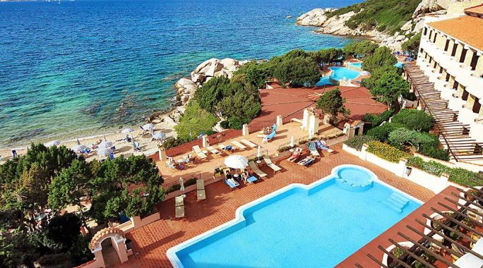 Hôtel Grand Hotel Smeraldo Beach 4*, Séjour Italie, Sardaigne par Ôvoyages Hôtel Grand Hotel Smeraldo Beach 4*, Séjour Italie, Sardaigne par Ôvoyages