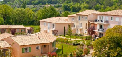 Résidence Les Coteaux de Jonzac 4*, Séjour France, Nouvelle-Aquitaine, Jonzac par Ôvoyages Résidence Les Coteaux de Jonzac 4*, Séjour France, Nouvelle-Aquitaine, Jonzac par Ôvoyages