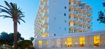 Hôtel HM Balanguera Beach 4* Adult Only +18, Séjour Espagne, Majorque par Ôvoyages Hôtel HM Balanguera Beach 4* Adult Only +18, Séjour Espagne, Majorque par Ôvoyages