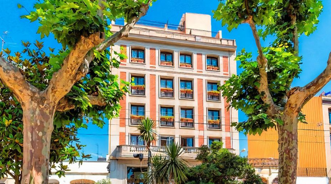 Hôtel 30º Hotels - Espanya Calella 3*, Séjour Espagne & ses îles, Barcelone et sa région par Ôvoyages Hôtel 30º Hotels - Espanya Calella 3*, Séjour Espagne & ses îles, Barcelone et sa région par Ôvoyages