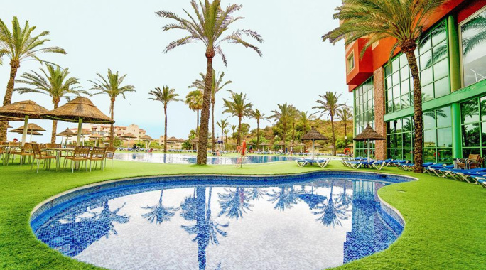 Hôtel Holiday World RIWO 4*, Séjour Espagne & ses îles, Andalousie, Malaga et sa région par Ôvoyages Hôtel Holiday World RIWO 4*, Séjour Espagne & ses îles, Andalousie, Malaga et sa région par Ôvoyages