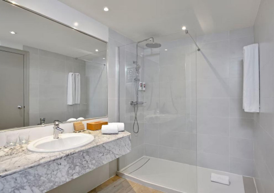 INNSiDE by Melia 4* Adults only (+16ans) INNSiDE by Melia 4* Adults only (+16ans)