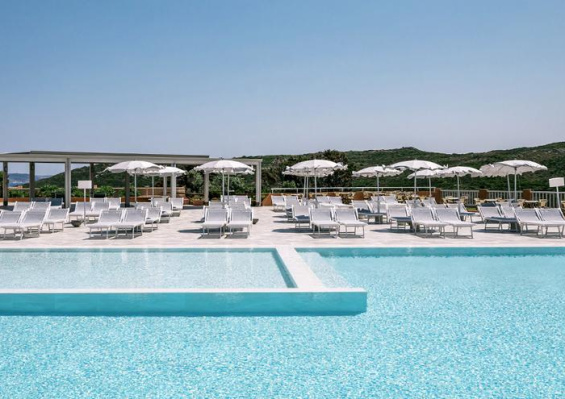 Hôtel Mangia's Sardinia Resort 4* Hôtel Mangia's Sardinia Resort 4*