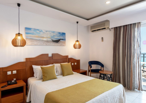 Hôtel Mediterraneo 4* Hôtel Mediterraneo 4*