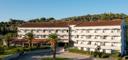 Hôtel Nafsika 4* Adult Only +17, Séjour Grèce & ses îles, Corfou par Ôvoyages Hôtel Nafsika 4* Adult Only +17, Séjour Grèce & ses îles, Corfou par Ôvoyages