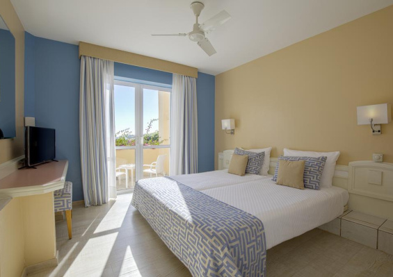 Hôtel Robinson Esquinzo Playa 3* Hôtel Robinson Esquinzo Playa 3*