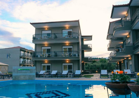 Hôtel Royal Hotel & Suites 4* by Ôvoyages Hôtel Royal Hotel & Suites 4* by Ôvoyages