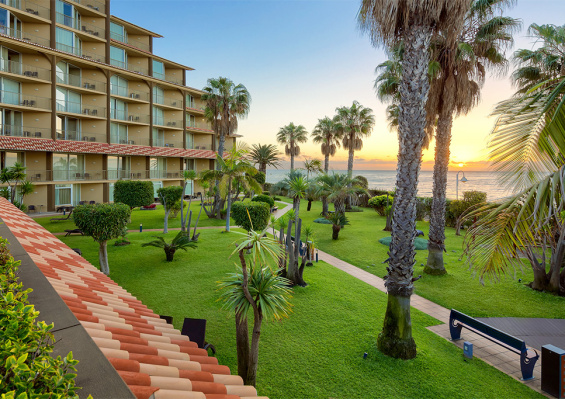 Hôtel The Views Oasis 4* Hôtel The Views Oasis 4*