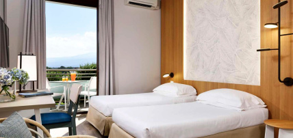 Hôtel Unahotels Naxos Beach Sicilia 4*, Séjour Italie, Sicile par Ôvoyages Hôtel Unahotels Naxos Beach Sicilia 4*, Séjour Italie, Sicile par Ôvoyages