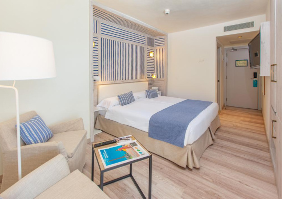 Hôtel Corallium Beach 3* Adult Only +18 Hôtel Corallium Beach 3* Adult Only +18