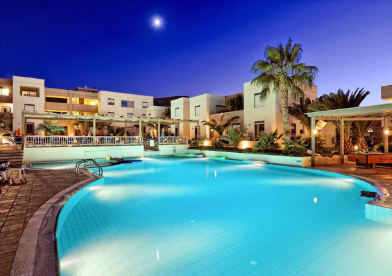 Hôtel & Appartements Meropi 4* Hôtel & Appartements Meropi 4*