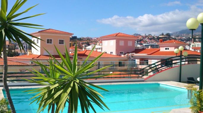 Hôtel Windsor 4*, Séjour Portugal, Madère, Île de Madère par Ôvoyages Hôtel Windsor 4*, Séjour Portugal, Madère, Île de Madère par Ôvoyages