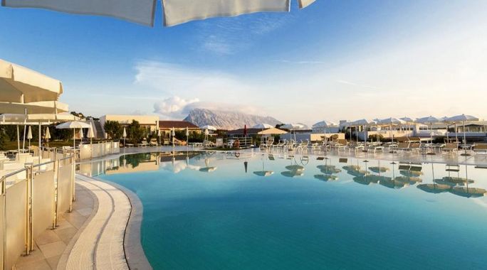 Hôtel Grande Baia Resort & Spa 4*, Séjour Italie, Sardaigne par Ôvoyages Hôtel Grande Baia Resort & Spa 4*, Séjour Italie, Sardaigne par Ôvoyages