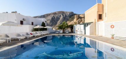 Boutique Hôtel Iris 3*, Séjour Grèce & ses îles, Cyclades, Santorin par Ôvoyages Boutique Hôtel Iris 3*, Séjour Grèce & ses îles, Cyclades, Santorin par Ôvoyages